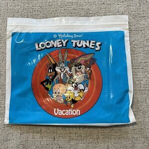 Looney Tunes Holiday Inn Hotel Vintage‎ Travel Fun Pack Postcards Game Vacation